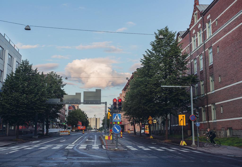 Yhdistämisen tuloksena syntyvän paikkatietoaineiston voit ladata käyttöösi eri tiedostomuodoissa, ja sitä voi hyödyntää edelleen esimerkiksi paikkatietosovelluksissa.