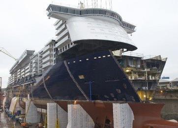 MEIN SCHIFF 6 TUI BAR