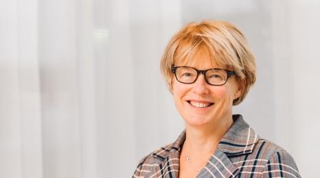 hallituksen puheenjohtaja, Profiz Business Solution Oy; johtotehtävät, Componenta Oyj Hallituksen jäsenyyden alkamisaika: 2008 Yhtiöstä riippumaton jäsen.