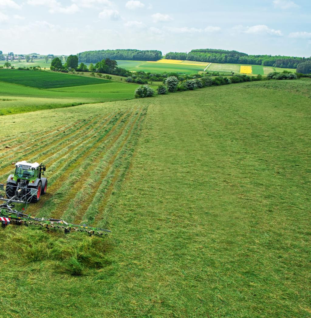 Innovatiiviseen teknologiaan ja harkittuun suunnitteluun perustuvat roottoritoimiset Fendt -pöyhimet on omistettu asiantuntijoille