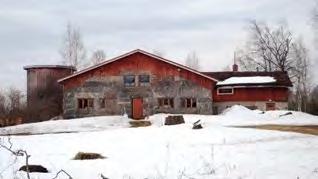 (laajennettu betoniosalla 1929, peruskorjattu 1956) sekä kaksikerroksinen