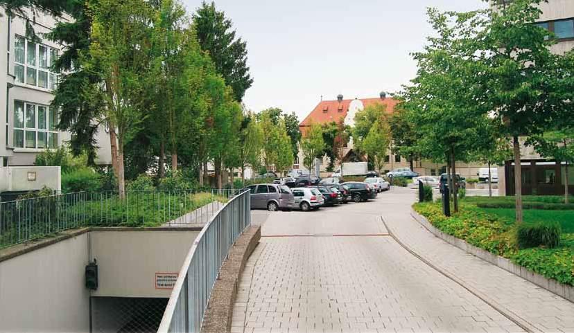 Tähän tarkoitukseen järjestelmäratkaisu Maanalainen autotalli Protectodrain PD 250:llä on täydellinen ratkaisu suoja- ja salaojituskerrokseksi, sillä Protectodrain PD 250 suojaa vedeneristystä