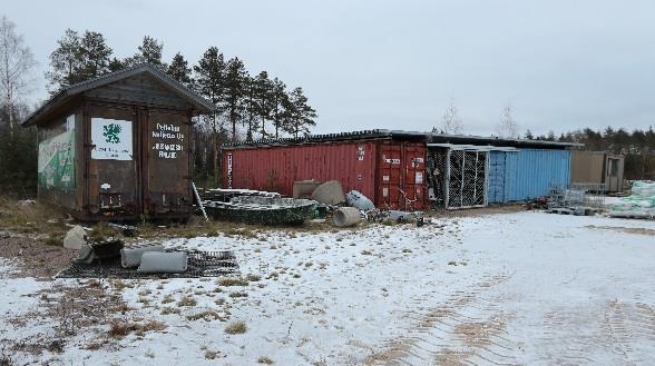 Suunnittelualueen itäosassa, Paunolantien varrella sijaitsee kolme erillispientaloa, jotka on rakennettu vuosina 1947, 1977 ja 1992.
