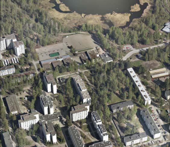 :03 / KORTEPOHJAN PÄIVÄKOTI JA KOULU / ASEMAKAAVASELOSTUS () ja lähimmälle pysäille on mataa noin 400 metriä.