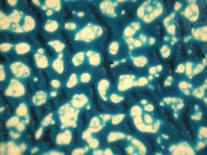28 6. SILIKONISIIRTYMÄ Silikonisiirtymä eli silicon transfer on ilmiö, jossa silikonoinnin yhteydessä silikonia tai silikonin reagoimatonta komponenttia kulkeutuu myös irrokemateriaalin