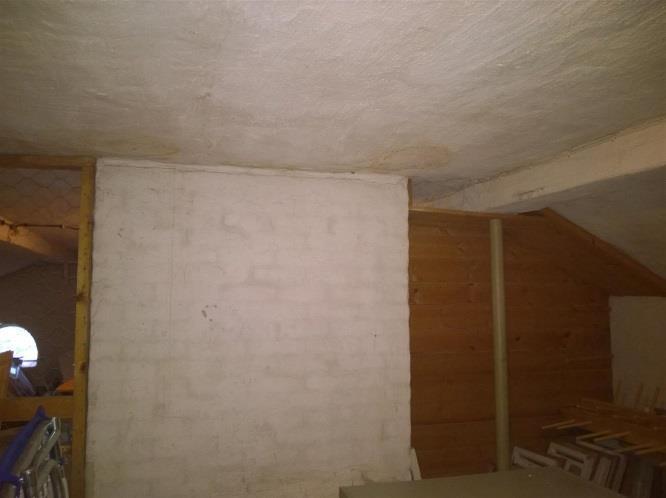 kutterilastueriste noin 260 mm Betoni (alalaattapalkisto) noin 100 mm