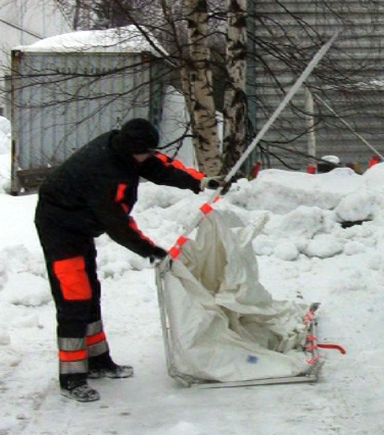 A7250 Pituus 2,2 m Leveys 2,1 m Korkeus 1,9 m Paino 22 kg Pitkä malli