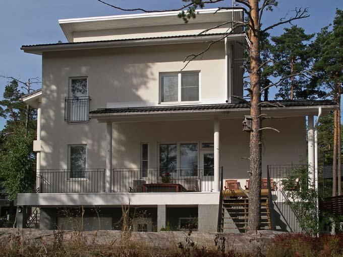 TALOTEKNIIKKAOPAS perustietoa asuntojen taloteknisistä järjestelmistä Energiatehokkuus Käsitteitä Energiatehokkuudella tarkoitetaan energiankäytön tehokkuutta.