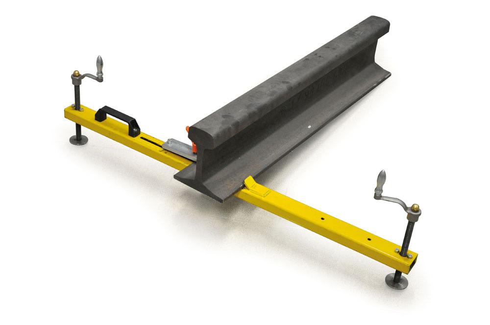 RDS-14P KISKOSAHA Moottori: 2-tahtikone, Husqvarna (5,8 kw),