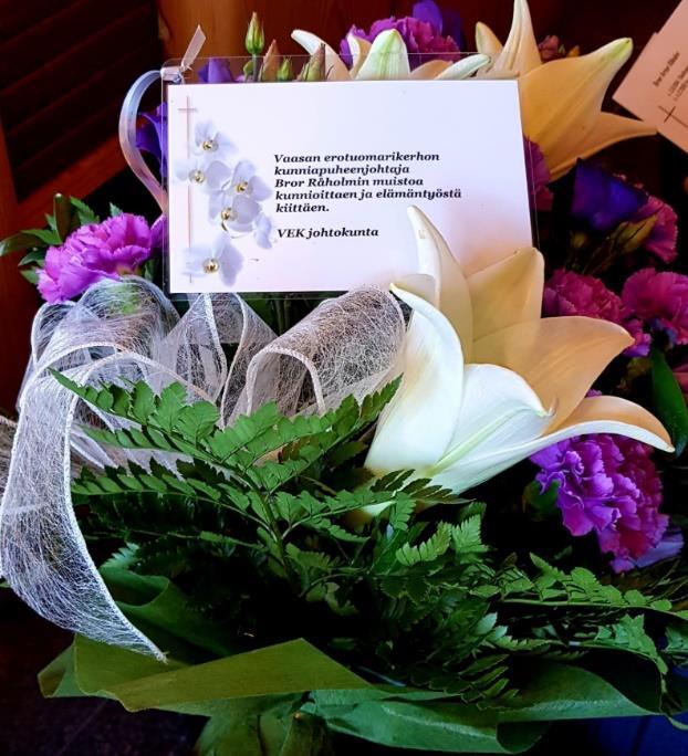 TIEDOTUSASIAA EROTUOMAREILLE Jatkokurssit 2019 järjestetään seuraavasti (valitse itsellesi sopivin ajankohta ja tule paikalle ei vaadi ilmoittautumista): Vasa/Korsholm (svenskspråkig) 23.
