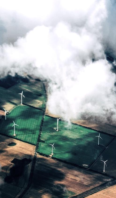 PARIISIN ILMASTOSOPIMUS LUO KANNUSTEITA INVESTOIDA UUSIUTUVAAN ENERGIAAN Pariisin ilmastosopimuksessa (COP21) asetettiin yhteiseksi tavoitteeksi pyrkiä toimiin, joilla maapallon keskilämpötilan nousu