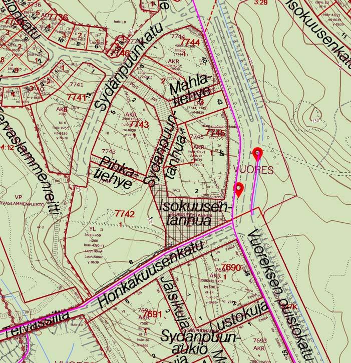 Sivu 12/22 Isokuusen päiväkoti ja koulu ote virastokartasta, kevyen liikenteen väylät ja bussipysäkit vuonna 2018 4.