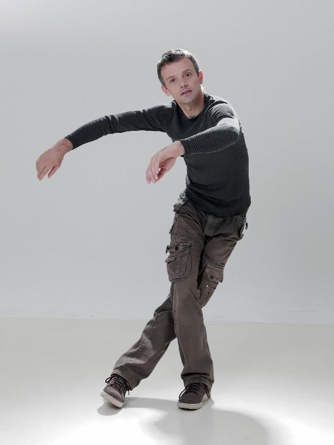 Mitja Popovski He is a choreographer known to work any style you can think of, clasic jazz,lyrical, broadway musical, modern, tap, hip hop and especialy comedy.