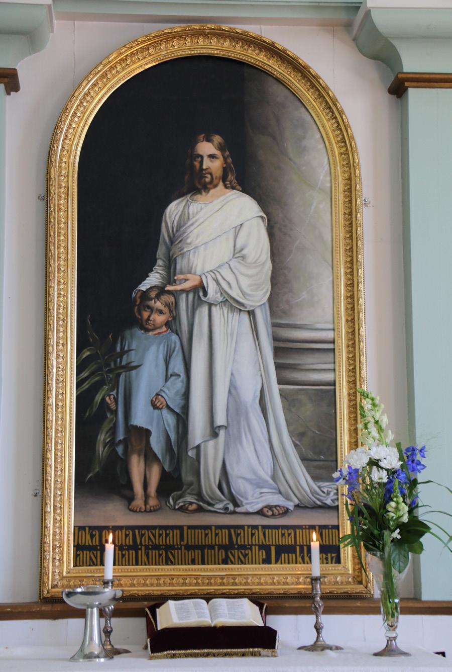 Haapasaaren Martat lahjoittivat kirkkoon vuonna 1928 arvokkaat, itse valmistamansa kirkkotekstiilit. Haapasaaren kirkossa on aivan oma, ainutlaatuinen tunnelmansa. Kuva: Ulla-Maija Sievinen.