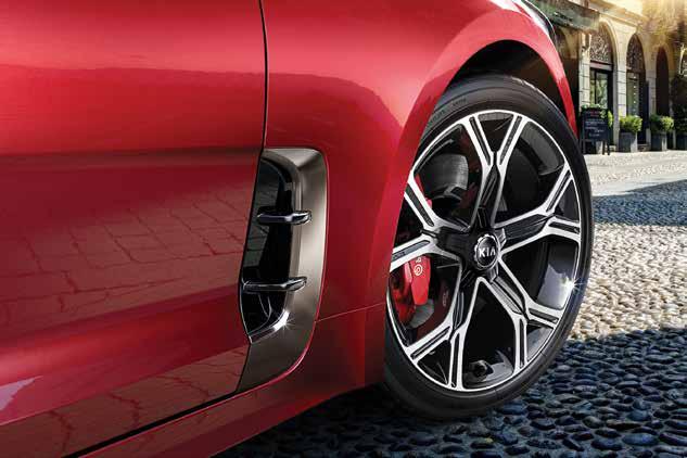 Kia Stinger GT vie urheilullisuuden ja yksilöllisyyden kaikkein korkeimmalle tasolle auton eri puolille sijoitetuilla hienoilla yksityiskohdilla.