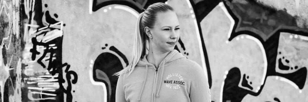 mieletöntävaloa.fi MIELETÖNTÄ VALOA Media- ja kulttuurialan mahdollisuuksia nuorille aikuisille, jotka ovat haastavassa elämäntilanteessa esim. opintojen, työllistymisen tai mielenterveyden suhteen.