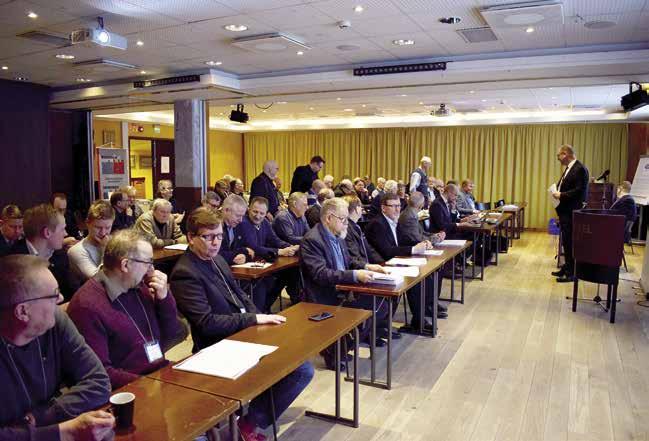 Kokousedustajat valmistautumassa kokouksen alkuun. Liittokokous Salossa 15.-17.3.2019 Vuoden 2019 liittokokous järjestettiin Salossa.