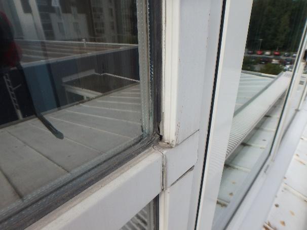 Ikkunoiden kittaukset ovat