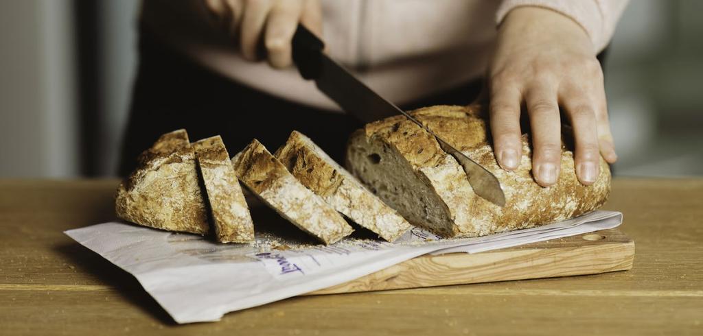 Liiketoimintamme Fazer Leipomot: vastuullisuutta ja innovaatioita Terveyttä ja hyvinvointia edistävien tuotteiden kysyntä jatkaa kasvuaan leipomoliiketoiminnassa.