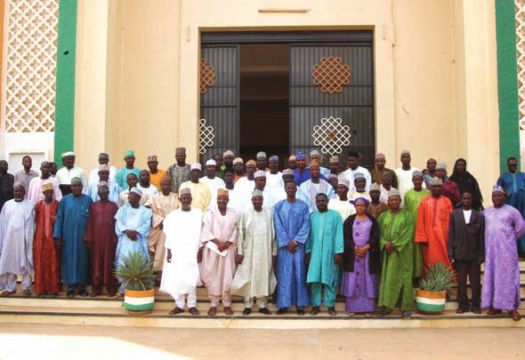 Jean Chrétien, qui conduit une délégation du groupe Goviex Uranium, exploitant une mine d uranium dans le Nord du Niger.
