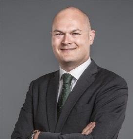 pankkien riskienhallinnan asiantuntija 2001. Ei samanaikaisia luottamustoimia. Pekka Suominen s.