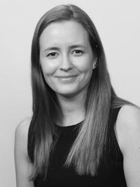 VUOSI 2018 TOIMITUSJOHTAJAN KATSAUS TOIMINTAYMPÄRISTÖ ROVIO SIJOITUSKOHTEENA STRATEGIA LIIKETOIMINTA VASTUULLISUUS HALLINNOINTI Camilla Hed-Wilson Kim Ignatius Hallituksen jäsen Henkilöstöhallinnon