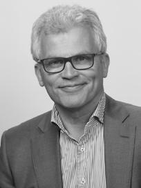 hallituksen puheenjohtaja Brilliant Problems Oy:n toimitusjohtaja ja hallituksen puheenjohtaja Oivor AB:n hallituksen jäsen New Nordic School Oy:n hallituksen jäsen Osakeomistus (31.12.