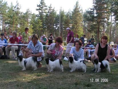 Matti ja Riitta Jal Avo Eri/2 Sillky Touchs Wanilla Ice, Om. Pirjo Hämälä Val Eri/3 Tinytails Ladylike, Om. Pirjo Hämäläinen, Le Val Eri/4 Tairon White Galax, Om.