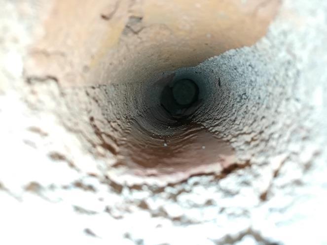 6.2. Arviointi ja toimenpide-esitykset Rakennuksen välipohjarakenteen eristemateriaaleista kerätyissä materiaalinäytteissä ei havaittu tavanomaisesta poikkeavaa mikrobikasvua, mutta