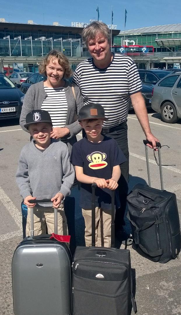 LASTENLASTEN KANSSA NIZZASSA 7.-14.5.2016 Taustaa ja matkamme 1. päivä Osa 1: NIZZA Villeneuve Loubet Tämä reissu kuuluu sarjaan kun halvalla sai.