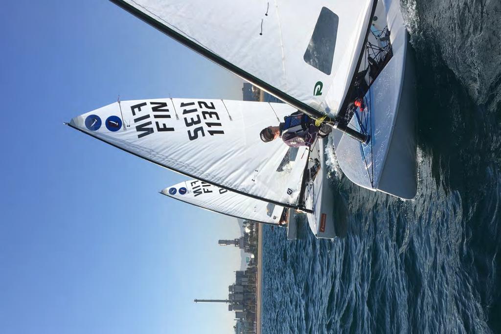 Viimeisenä päivänä ajettiin myös leiriregatta joukkuekisan