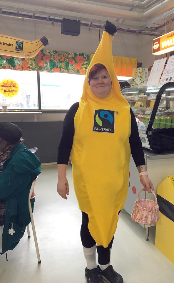 Riihimäki on Reilu Kaupunki Riihimäki on ollut Reilu kaupunki jo vuodesta 212, mikä tarkoittaa Reilun kaupan kahvia ja teetä yli 1 kahvilassa tai ravintolassa, kaupungin tilaisuuksissa ja kokouksissa