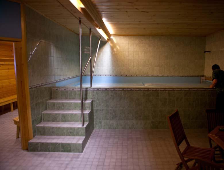7.4. Päätelmät Alueen kunnostaminen matkailu- ja viihdeka yttöön on selva sti pirista nyt la hialueen kehitysta.