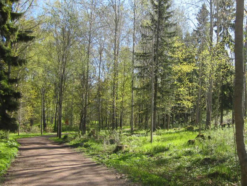 G Hämeenapajantien ja Puhuritien alue Aluetta kehitetään pääasiassa asumisen, puistojen, virkistys- ja liikuntapalvelujen sekä lähipalvelujen käyttöön. Korttelitehokkuus on pääasiassa alle 0,4.