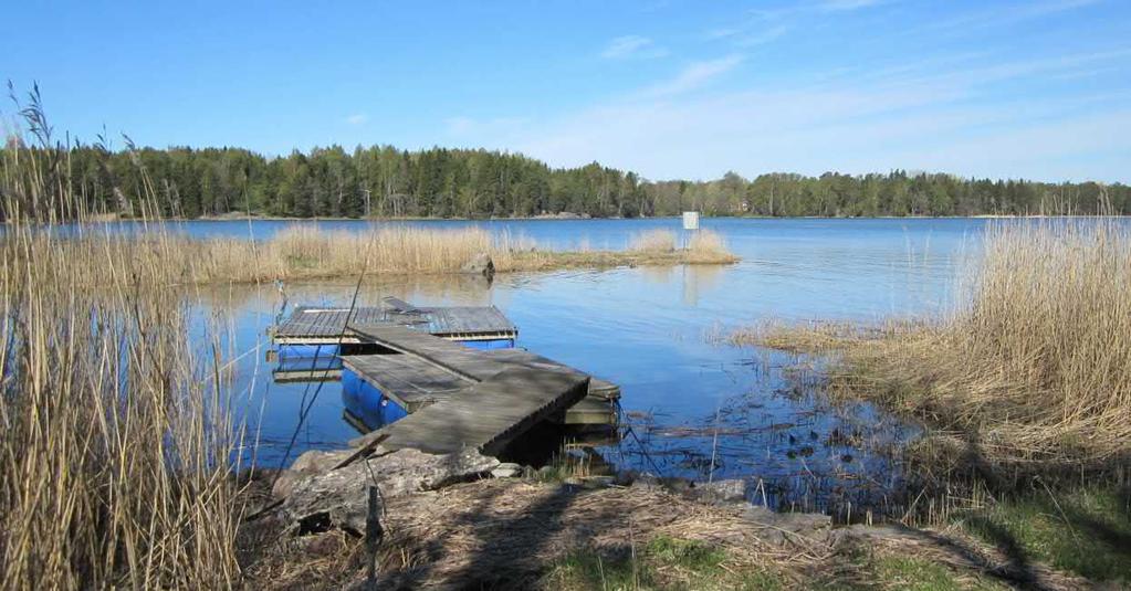 Suunnitteluperiaatteiden kolme osaa Laajasalon itärannan suunnitteluperiaatteet koostuvat kolmesta osasta: LÄHTÖTIEDOT KÄSIKIRJOITUS KAAVIOKARTTA LÄHTÖTIEDOT Lähtötiedoissa on esitelty alueen