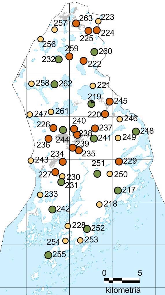 KIRKKONUMMI 17 taajama-alaa 13 tausta-alaa poistuvia tausta-aloja 17 Bioindikaattoriseurannan havaintoalat Kirkkonummen kunnan alueella.