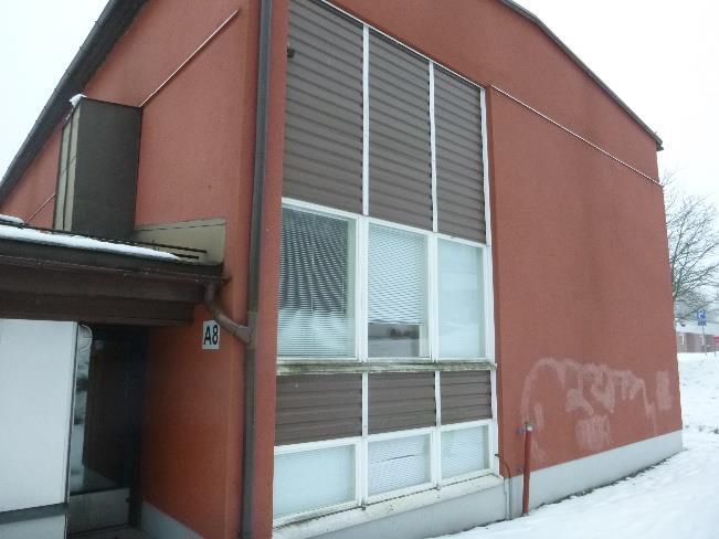 WO-00730766 22(108) Ulkopuolinen katselmointi Maanpinnan kallistukset ohjaavat mahdollisesti sadevesiä kohti sokkelirakennetta rakennuksen luoteispäädyssä.