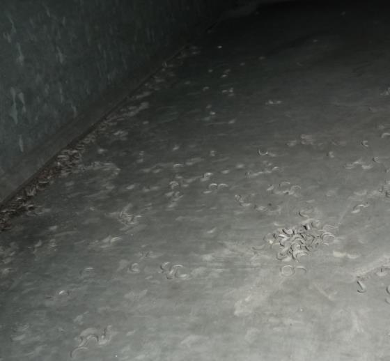 IV-kone 306 TK, raitisilmakanavassa