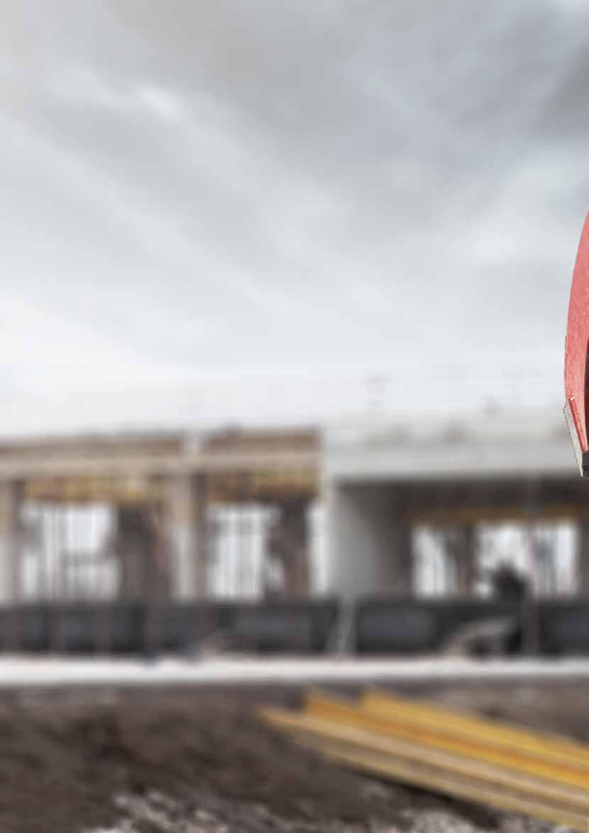 Oikea työlaite rototilttiisi Rototilt tarjoaa kauhoja, kouria ja täryttimiä. Yhteistä kaikille työkaluillemme on tarkkaan harkittu suunnittelu, kestävyys ja tuottavuus.