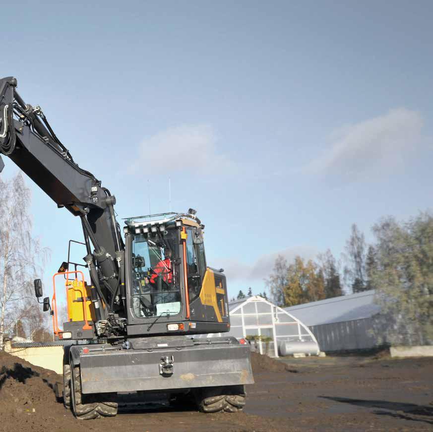TYÖLAITE Lisätietoa osoitteessa: rototilt.