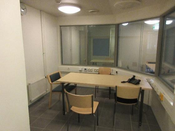 Tavoite on, että osastoille sijoitetut tietokoneet otetaan käyttöön myös Skype-puheluiden soittamista varten mutta selvitettävänä oli se, miten puheluiden yksityisyys voidaan tältä osin osastoilla