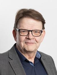 Vesijohto/käyttövesi: Kyllä/kunnan Viemäri/jätevesihuolto: Kyllä/kunnan.