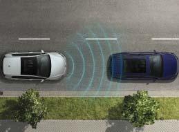 ¹) 01 02 04 Matkan aikana katvealueen varoitin Blind Spot varoittaa ulkopeilien led-merkkivaloilla kuolleessa kulmassa olevista autoista.