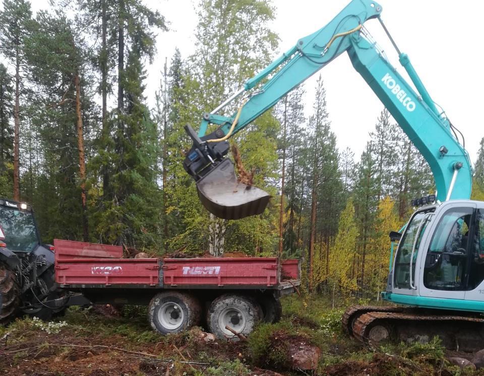 Meneillään olevia hankkeita Hankkeen nimi: Laituri Pökkelörantaan ja veneenlaskuluiska Koviolle