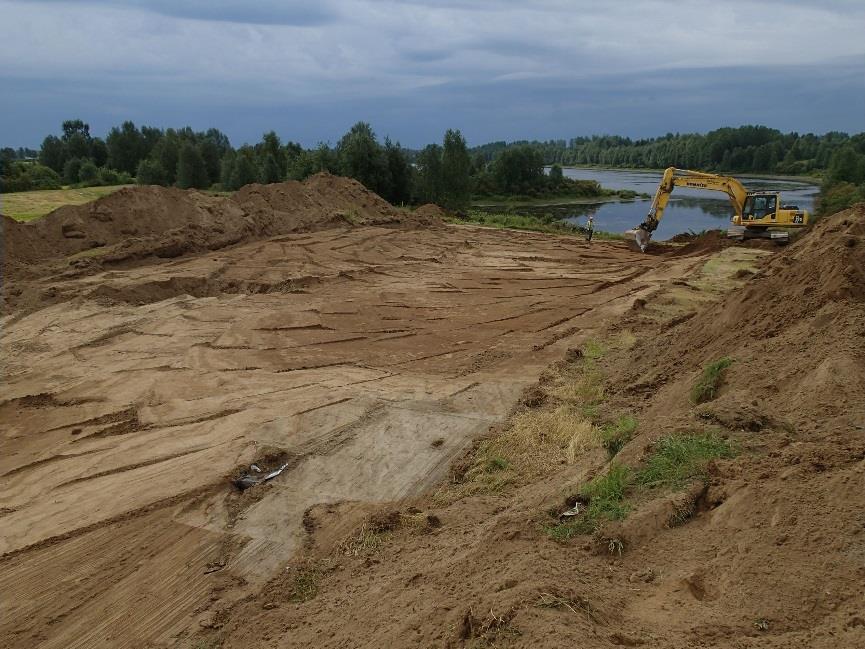 Silmänvaraisessa havainnoinnissa todettiin, että putkilinjan pohjoisosa osa oli aikaisemmin kaivettua ja siten sekoittunutta aluetta, kun Kitisen rantaa oli hiljattain kunnostettu ja vahvistettu.