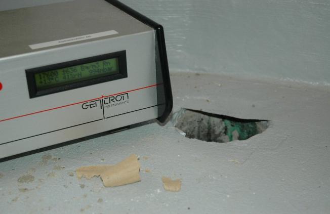 Testaaminen radonmonitoreilla - Useimmiten korjauspäätös tehdään ilman lisämittauksia - Radonpitoisuus eri tiloissa voi kertoa vuotopaikoista - Vuotopaikkojen