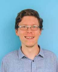 Opintojen ohella olin tehnyt myyntityötä, mutta ajattelin, että voisin pitää palkanlaskennasta. Ajatus on osoittautunut oikeaksi.