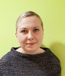 Tämän lisäksi odotan myös sitä, että pääsen oppimaan ja kehittämään itseäni lisää.