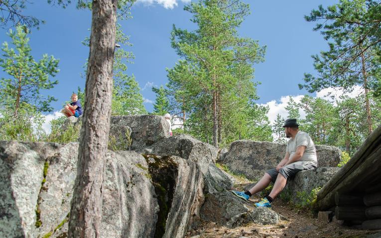 Socialan arvoviesti Yhteiskunta kuuluu kaikille. Me toteutamme unelmaa inklusiivisesta yhteiskunnasta. Ihminen on kokonaisuus. Me rakennamme yhdessä moniasiakkaille eheitä palveluketjuja.