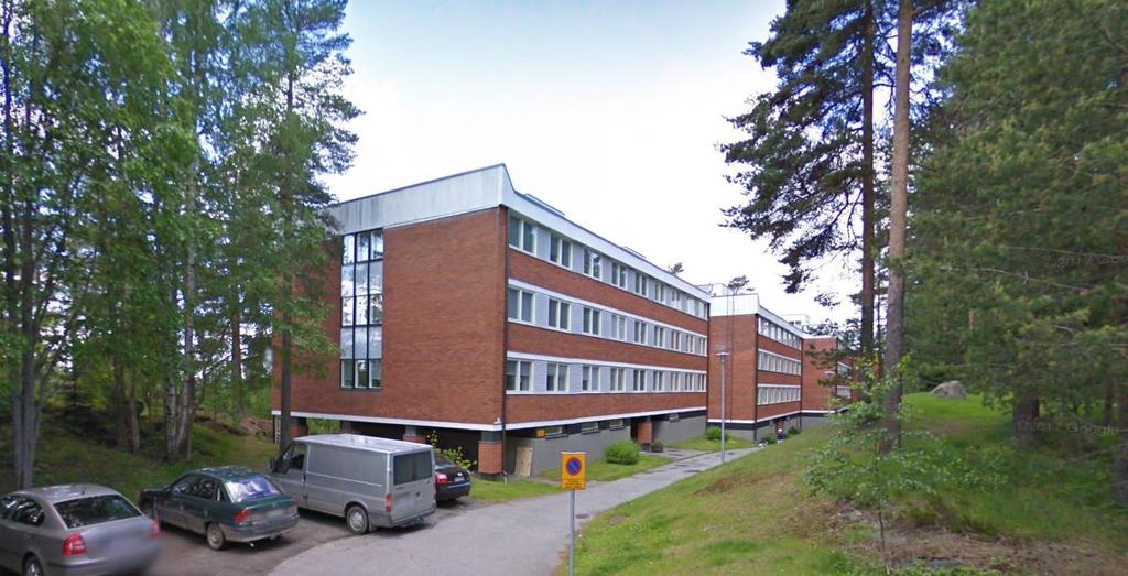 sijoittuvassa kortteleissa 12-44 lamellitalojen